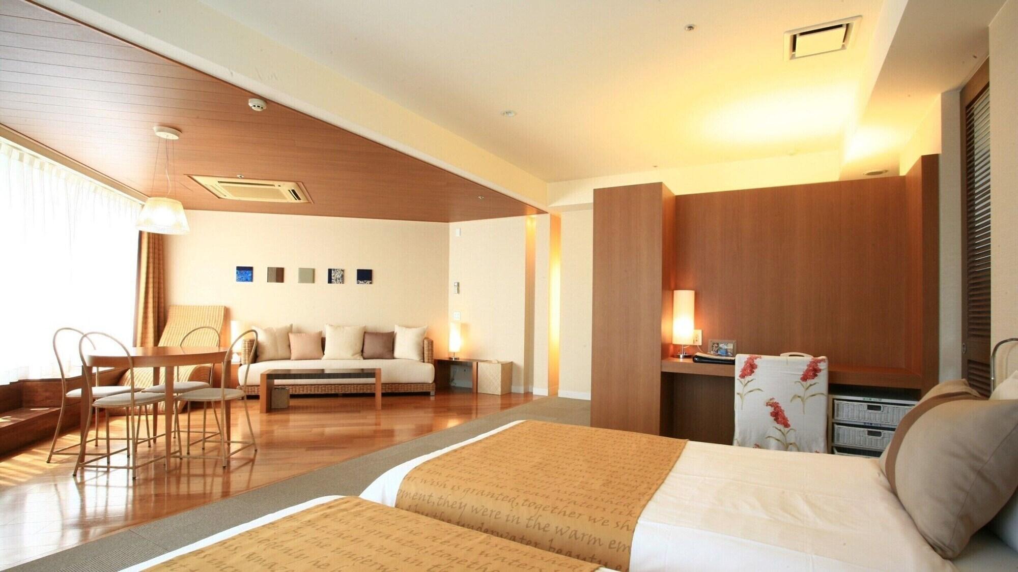 The Beach Tower Okinawa Chatan Exterior photo